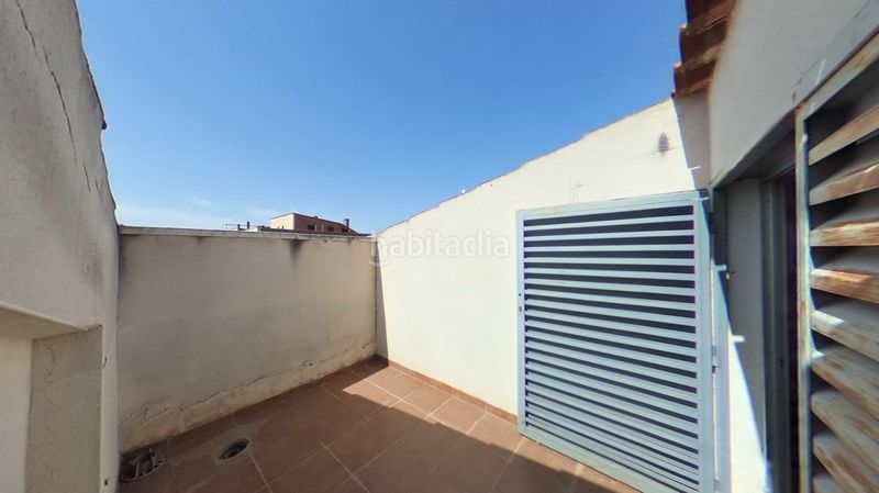 Foto c6d3eef2-e5f8-4b67-a8c1-704348089190. Dúplex amb aparcament a Miguelturra