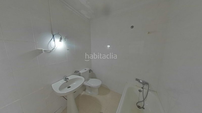 Foto 6aae741c-8f3f-465c-808a-20e398ea75f7. Casa adosada en Olvera