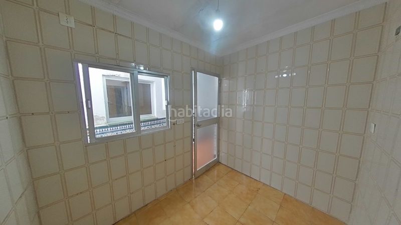 Foto 9403ddfd-ebdc-4733-a29a-5a05f1fb74c5. Casa adosada en Olvera