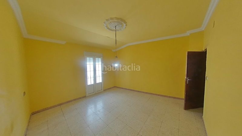 Foto b674b59f-51fb-4c5e-988d-e7c72db1c356. Casa adosada en Olvera