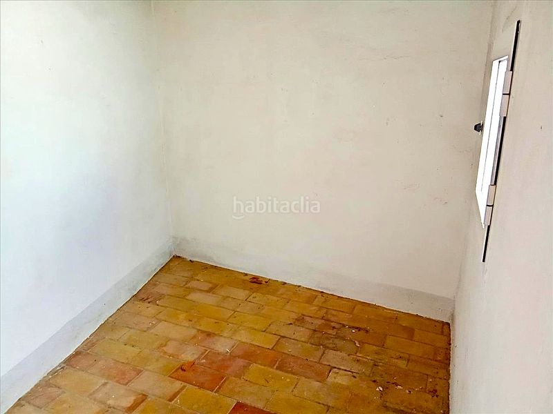 Foto b5eb35c3-a1d5-41b4-93f5-93df5f6b3b84. Casa adossada a Olvera