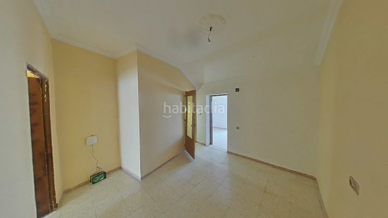 Foto e47a6f7b-598e-4061-8c6a-6aeacb32bf34. Casa adossada a Olvera