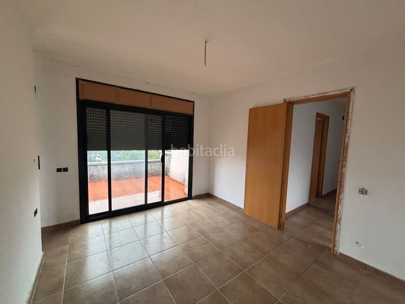 Foto fdf1497a-3e08-474c-8e96-8bcac15e7ac0. Casa a Canyelles
