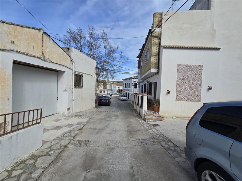 Foto 1a0f0139-5f1b-44ee-9852-1fa1428b4568. Casa adossada a Píñar