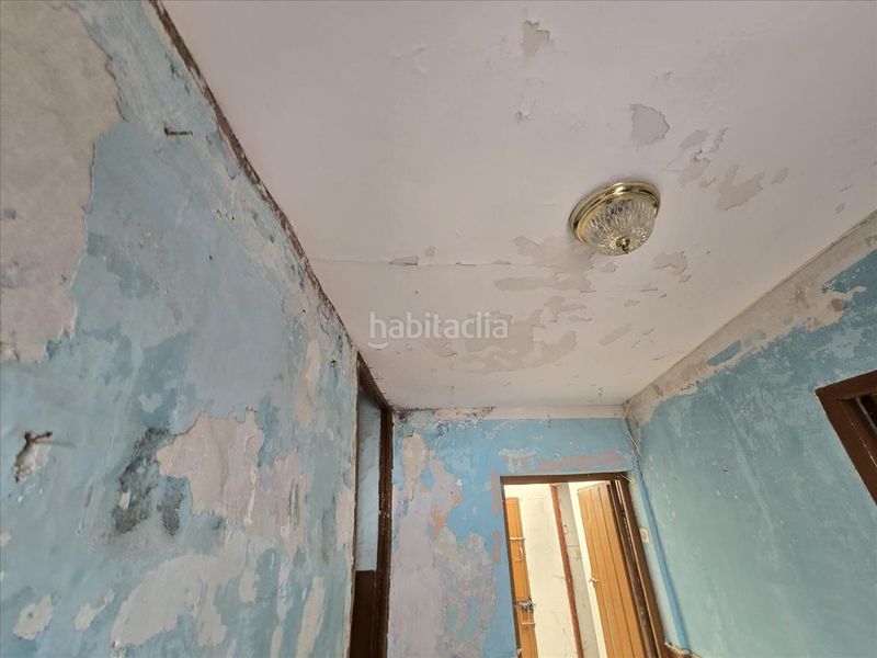 Foto 42e223dd-bd5b-4031-82fc-907d17604020. Casa adossada a Píñar