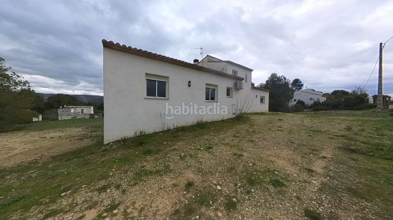 Foto 46020e35-f505-430b-abe8-57051f699a41. Casa amb calefacció aparcament a El Pilar Ontinyent