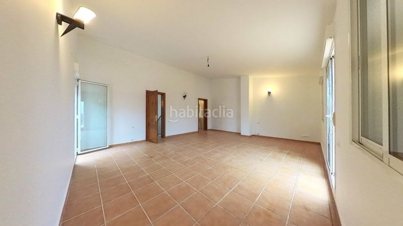 Foto e85d1435-dc58-4e04-b639-3e4c36b149d5. Casa amb calefacció aparcament a El Pilar Ontinyent