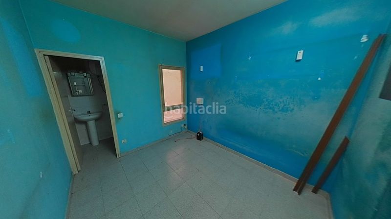 Foto 4695f72a-4dc2-4c38-858e-d6d30bfc15b2. Estudi a El Clot Barcelona