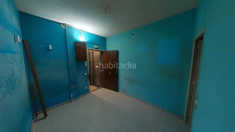 Foto ba40a4ee-b56e-4bd4-a20b-04af75f1d7c9. Estudi a El Clot Barcelona