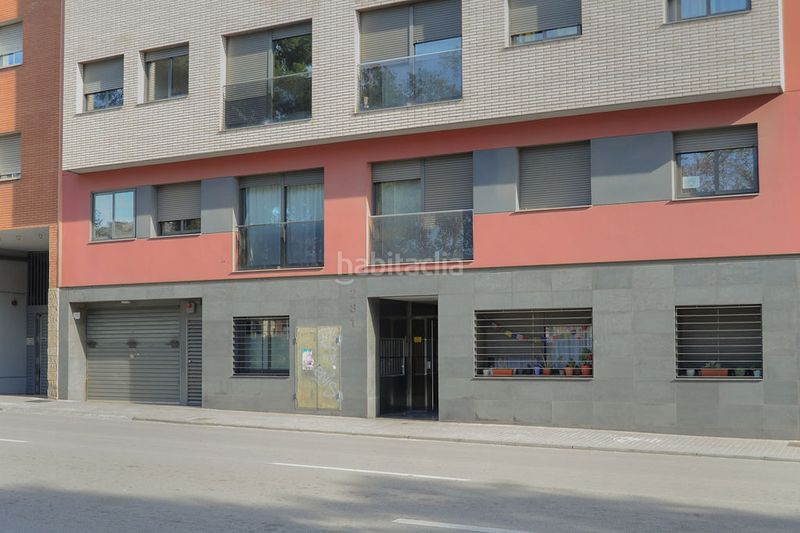 Foto de036d75-e2e0-43dd-8388-db79383ddb36. Flat in Eixample Sabadell