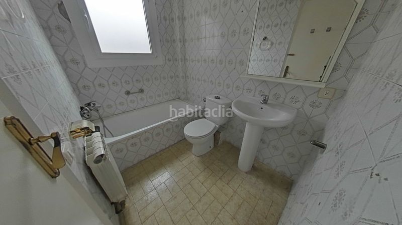 Foto b02eb0ac-0064-49b6-8f12-ffcc0eded737. Àtic a Berga