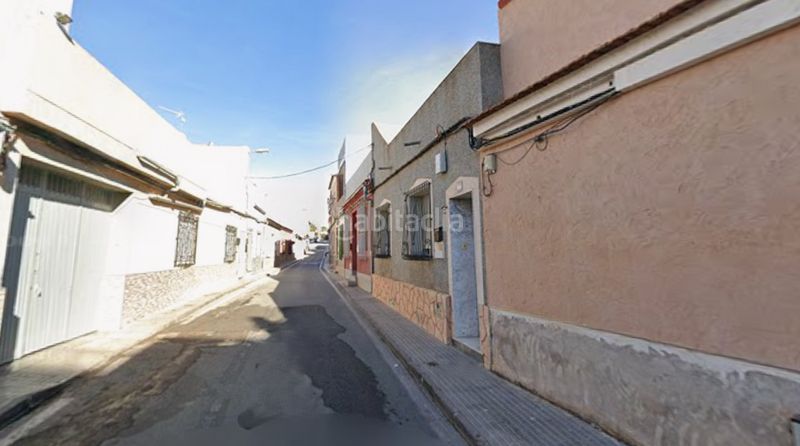 Foto ec55bc3e-07c6-4e3b-a80e-2248469623f6. Casa adossada a La Ñora Murcia