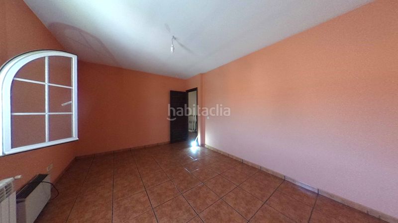 Foto b794b464-556c-434c-8eb7-72644b689478. Casa amb aparcament a Loeches