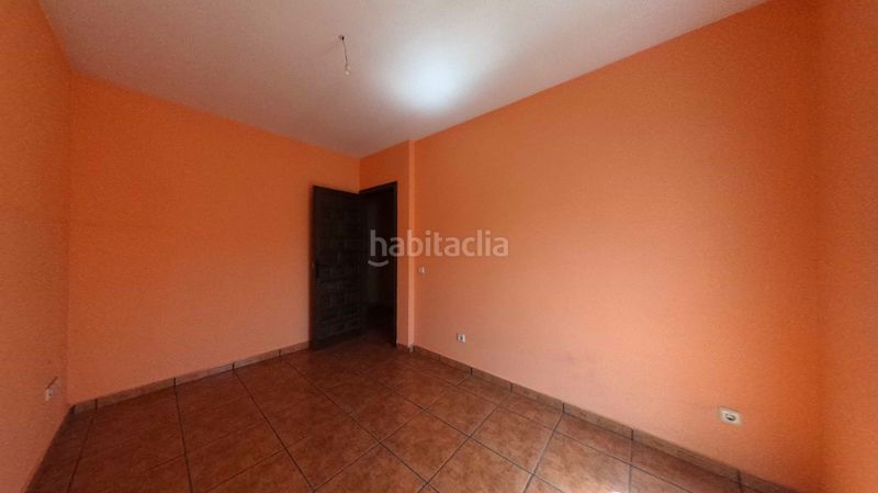 Foto d6f6d2c8-8861-4641-834d-bf2014a61508. Casa amb aparcament a Loeches