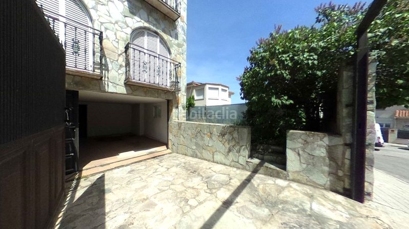 Foto d8501766-677f-440c-8902-a9a3d435b3a6. Casa amb aparcament a Loeches