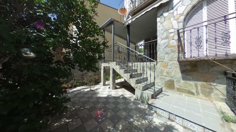 Foto eb78b7d1-f395-4fb1-a9f2-a9b58851664a. Casa amb aparcament a Loeches