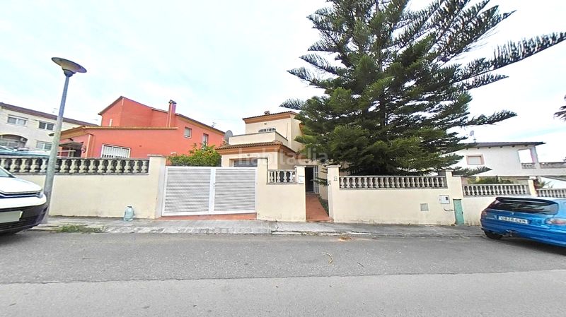 Foto 42adf980-acd8-41be-a280-9aab0d81c23a. Casa amb aparcament piscina a La Franquesa-Oasis Park Vendrell (El)