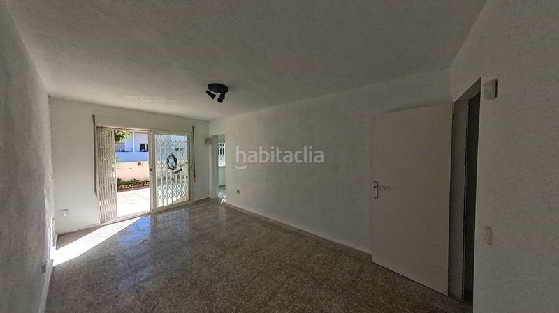 Foto 6724bf50-d638-45c8-aae3-624237ba3bde. Estudi a Altea ciudad Altea