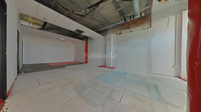 Foto 38eb7c3e-9a93-489a-86e4-f8642c8d3b1b. Local comercial en Melide