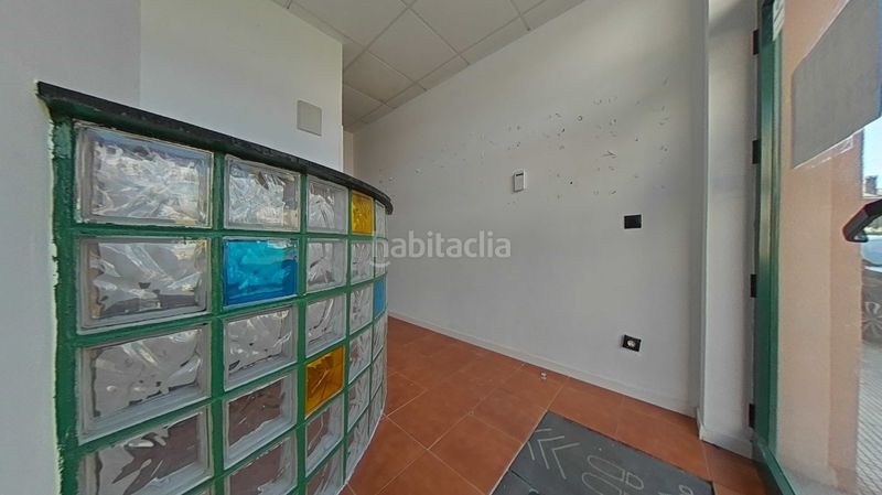 Foto 72efee95-690d-4076-b7a5-45a1e65303c4. Local comercial en Melide