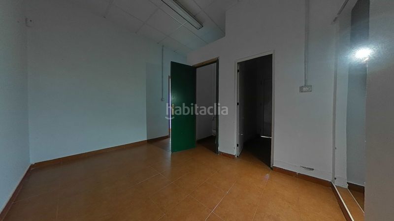 Foto ff19bb8f-01e5-4440-923c-20ae8e8b1417. Local comercial en Melide