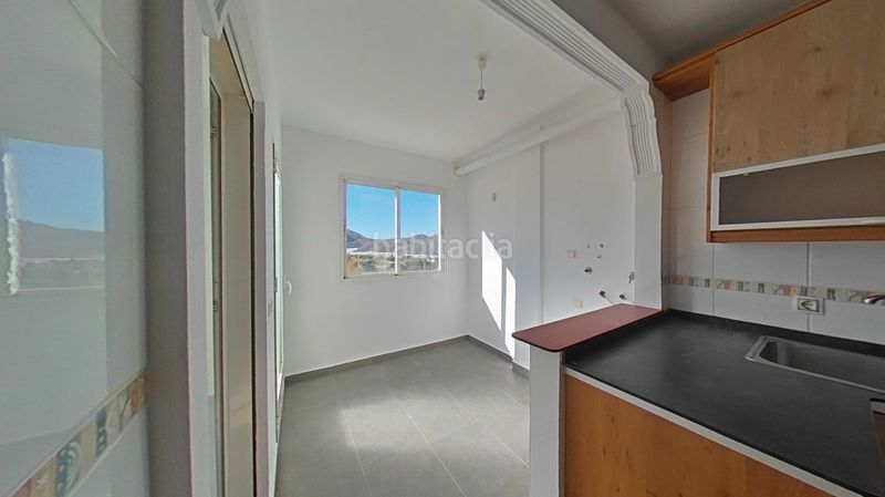 Foto 4461d7a3-e81c-4e5f-a04d-211f30b69a89. Casa adossada amb aparcament a Berja