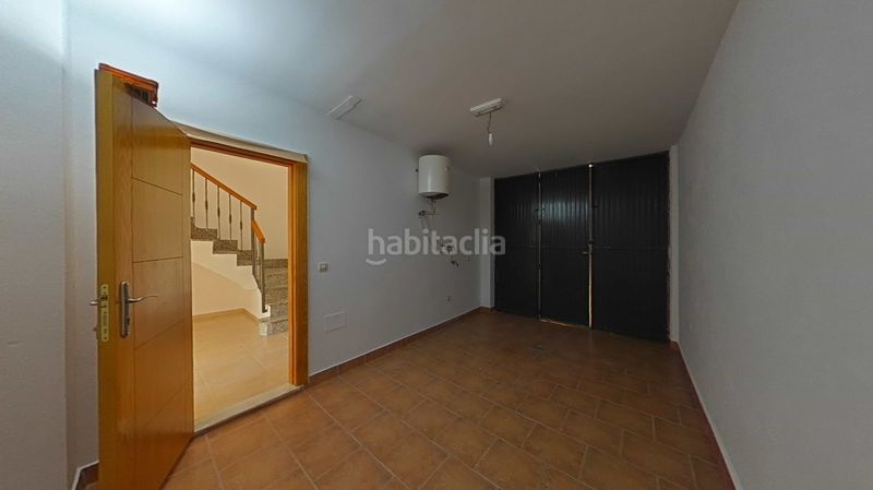 Foto a931cf0d-11f6-4904-bf3a-7fb51c22fcdc. Casa adossada amb aparcament a Berja