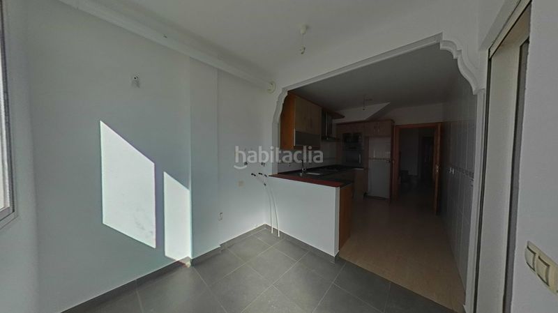 Foto cd08c70f-7b7e-49b9-a9be-56d4a36d7d8b. Casa adossada amb aparcament a Berja