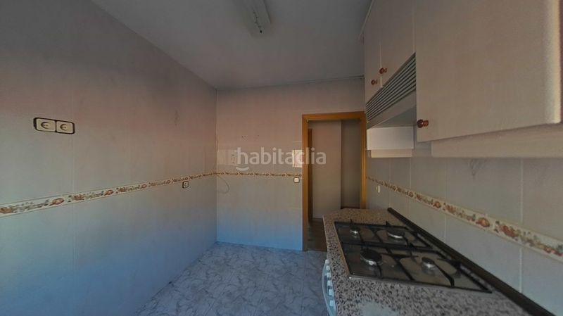 Foto be03481b-d6f1-47b6-90fa-8bb4b18ec976. Pis a Coslada pueblo Coslada