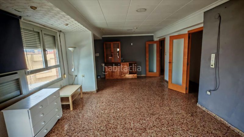 Foto 60c66c4e-0237-44d0-9e5b-444d4f1698b0. Pis a Canals