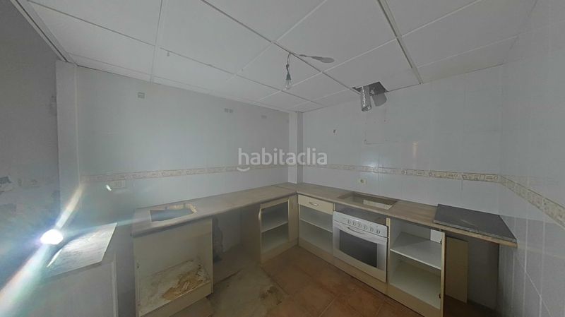 Foto 89a637e1-10c3-4057-8f3b-f26f090e7ecd. Casa adossada a Onda