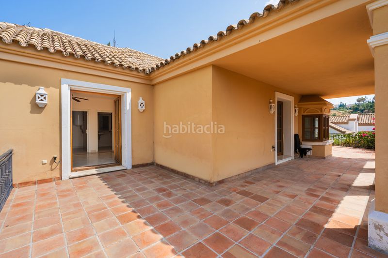 Foto 32aac7c5-b53b-4295-bfc9-376a963b1c3e. Casa amb piscina a La Concha - Resina Golf Estepona