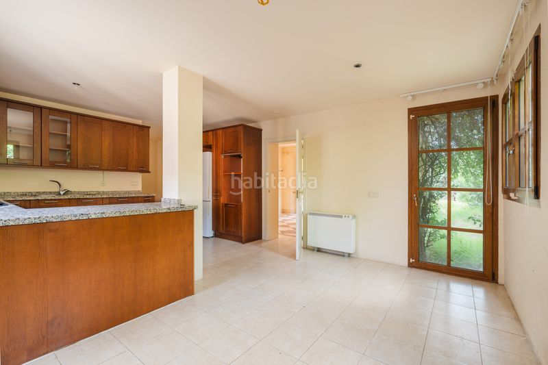 Foto 6fcf66f5-9aa3-4d2f-8843-61fb9be8cb23. Casa amb piscina a La Concha - Resina Golf Estepona