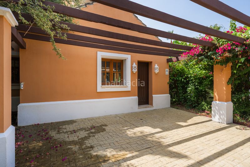 Foto 87d20ee7-5c4e-4d2d-9511-4925cee213b2. Casa amb piscina a La Concha - Resina Golf Estepona