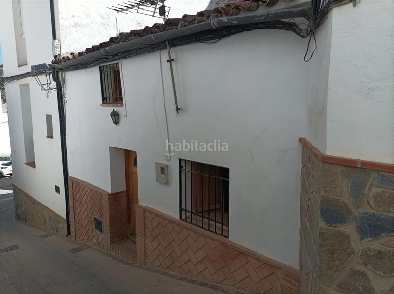 Foto 43e4c060-1488-4c4f-a9ed-223f4db746e1. Casa adossada a Montejaque