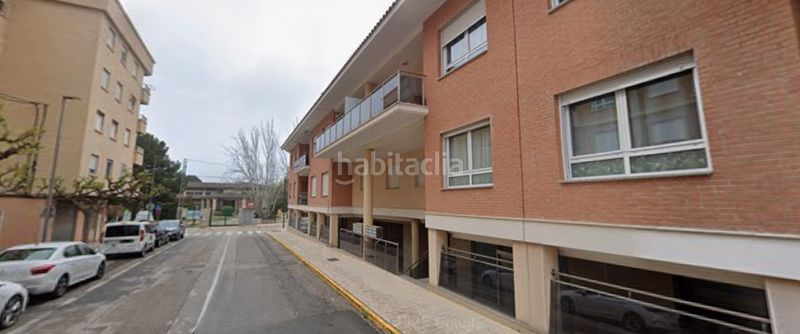 Foto c398605b-a822-4928-8c72-c6b0dea23e2a. Aparcament cotxe a Cocentaina