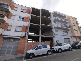Gebäude  Gorgonçana