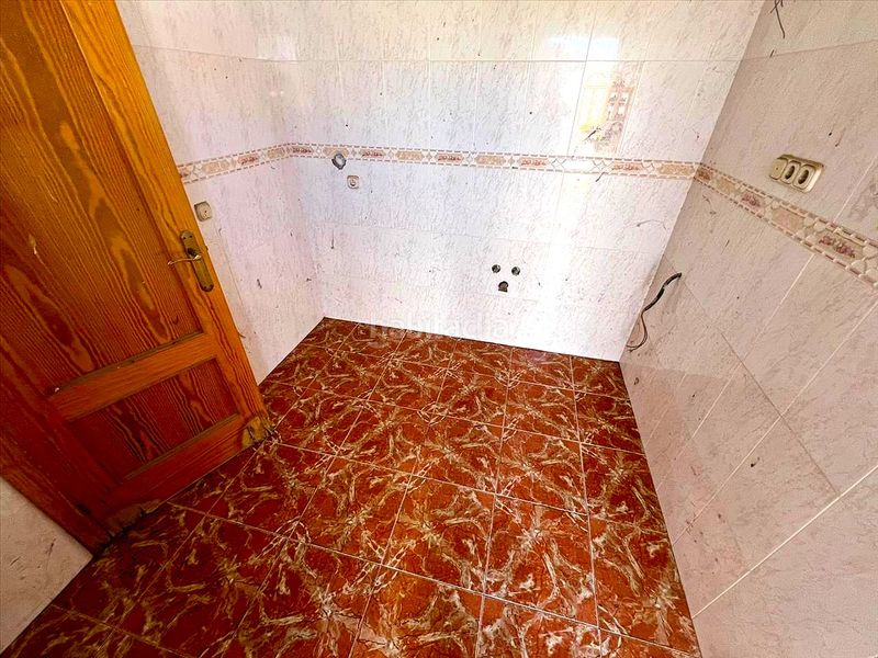 Foto f41b70b8-32b8-40dd-987e-530834f92a15. Casa adossada amb aparcament a Fuente Vaqueros