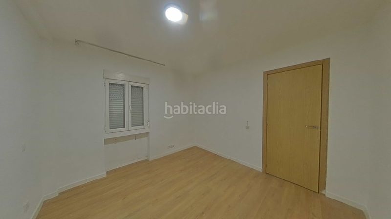 Foto 69ca8e9a-5ad8-4882-ac70-8eb0f9c9fb2a. Pis a Bellas Vistas Madrid