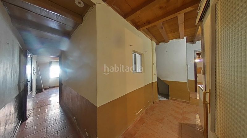 Foto 1c4c4cc4-5c7d-4270-9efb-cca75bda0431. Casa amb aparcament a Castronuño