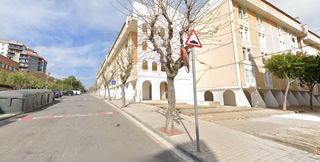 Pis  Plaza juan ramon jimenez