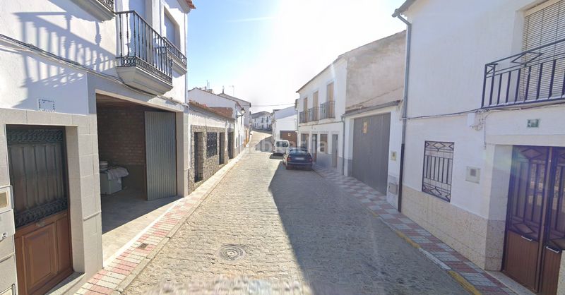 Foto 86a07dee-edd4-4076-92c5-200ec3639590. Casa adossada a Fuente la Lancha