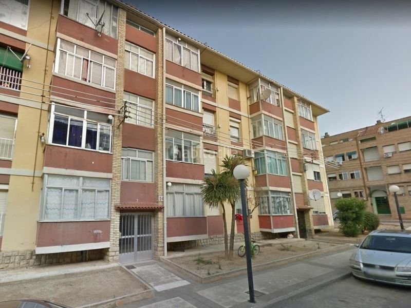 Foto fe7a6f9a-b569-4676-84c5-2ccd7c5b1325. Pis a Perpetuo Socorro Huesca