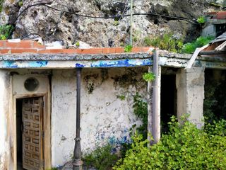 Semi detached house  Calle cuesta falcon