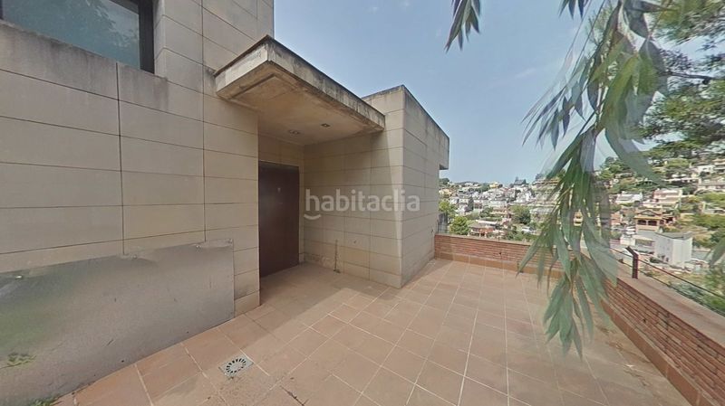Foto 0cdc7192-3f74-465e-9c0c-2b0e24b20d03. Casa amb piscina a Vallirana