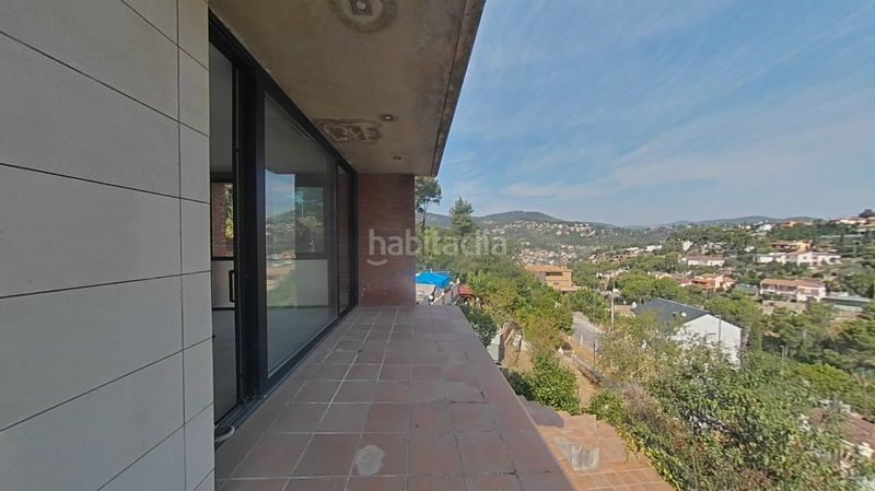 Foto 9720ce7e-54de-4d2e-bd74-45b6a715e2cc. Casa amb piscina a Vallirana