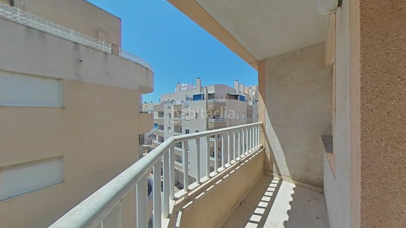 Foto 2220f7b9-14ef-4df2-b415-65732c14f8bd. Piso en El Molino Torrevieja
