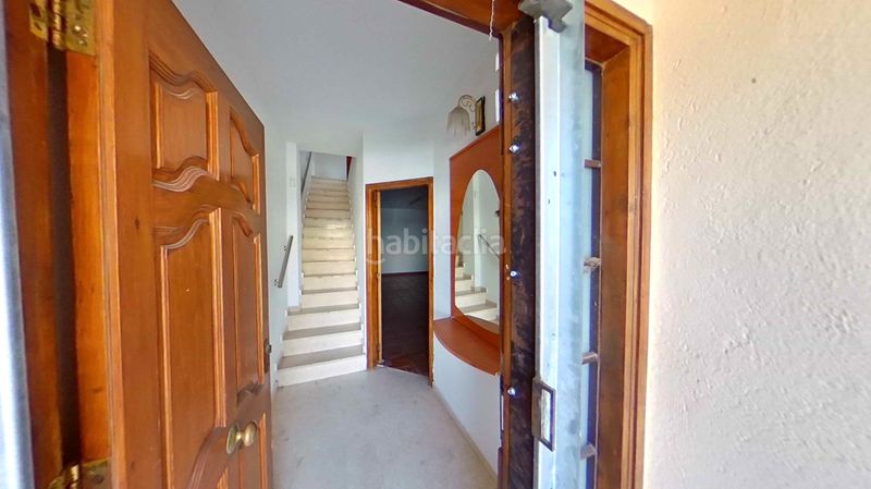 Foto f1d1a373-f7fc-4e5a-bf64-1c2b0d26b4e2. Casa adossada amb aparcament a Arenys de Munt