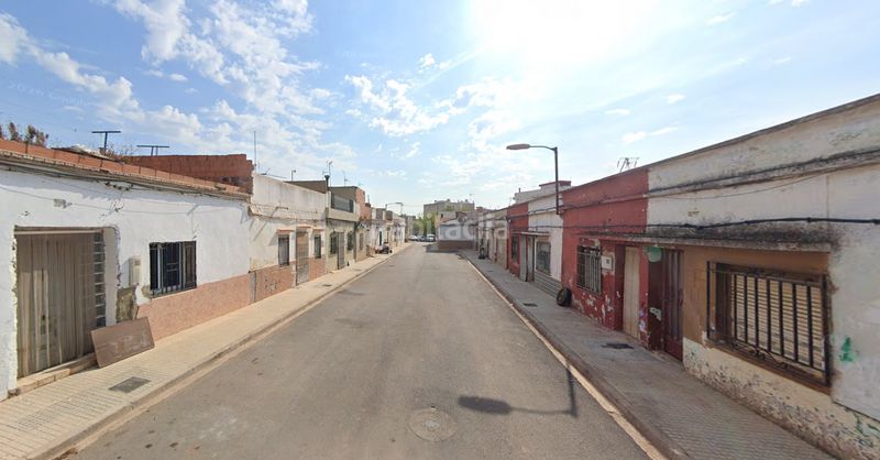 Foto 91b1f775-1b08-40ff-a27d-6d10b88ad8b9. Casa adossada a Carlet