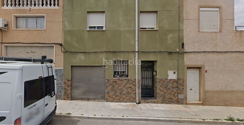 Foto a9ca0084-22d7-4e2d-be3f-374ec3eba974. Casa a schiera in San Crispín-Huerta Nueva-Estación Elda